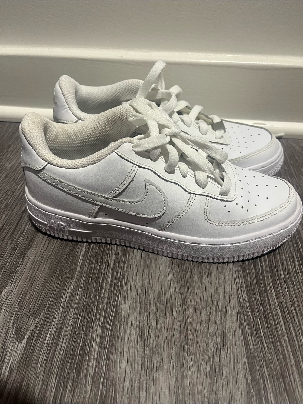 Nike White Low-Top Leather Sneakers
